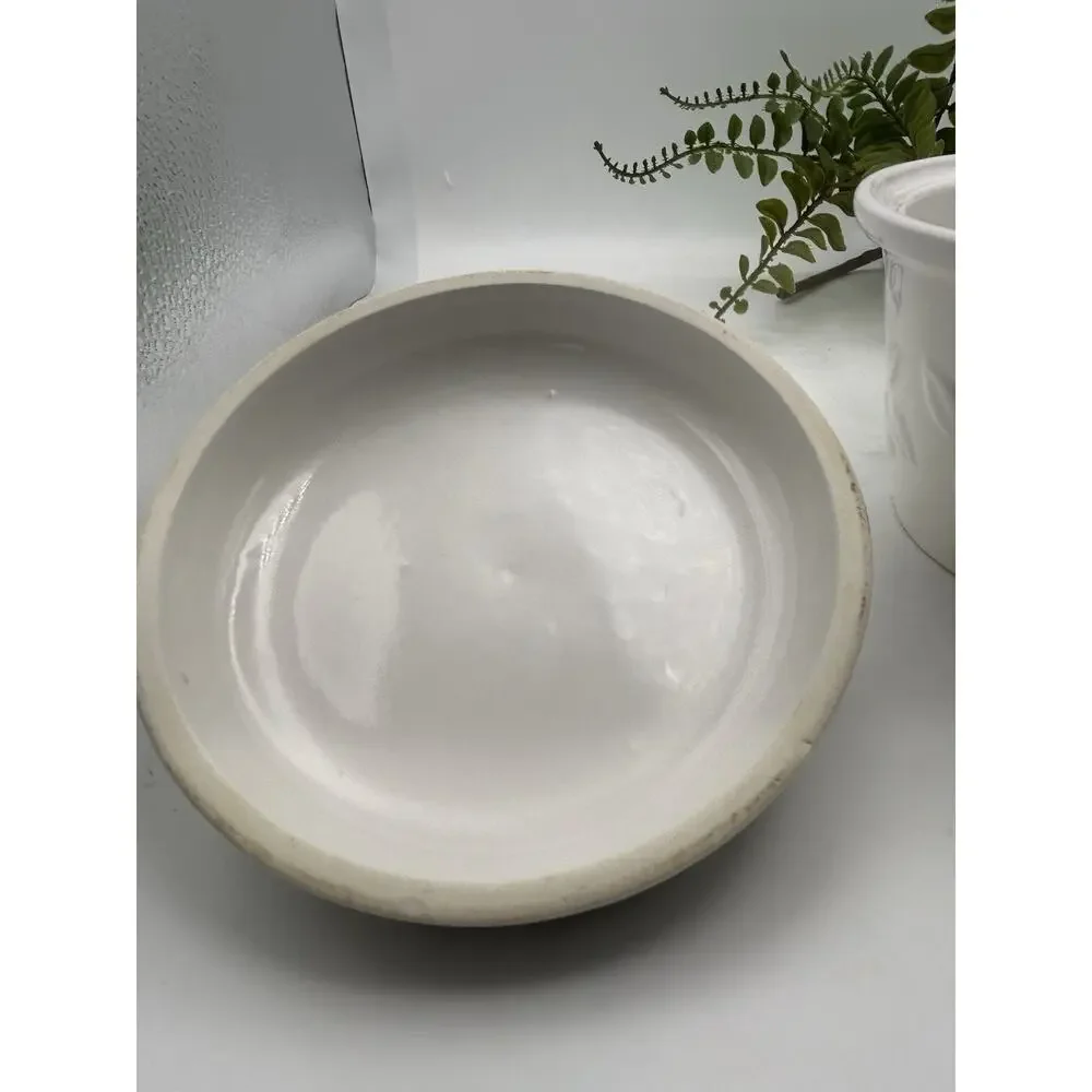 Round White Ceramic Embossed Fruit Lidded Box 5.2